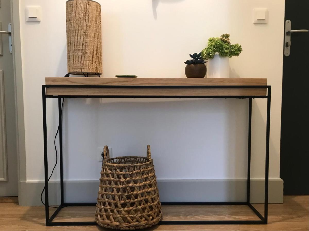 Nimes , appartement rénové dans immeuble classé. Extérieur photo