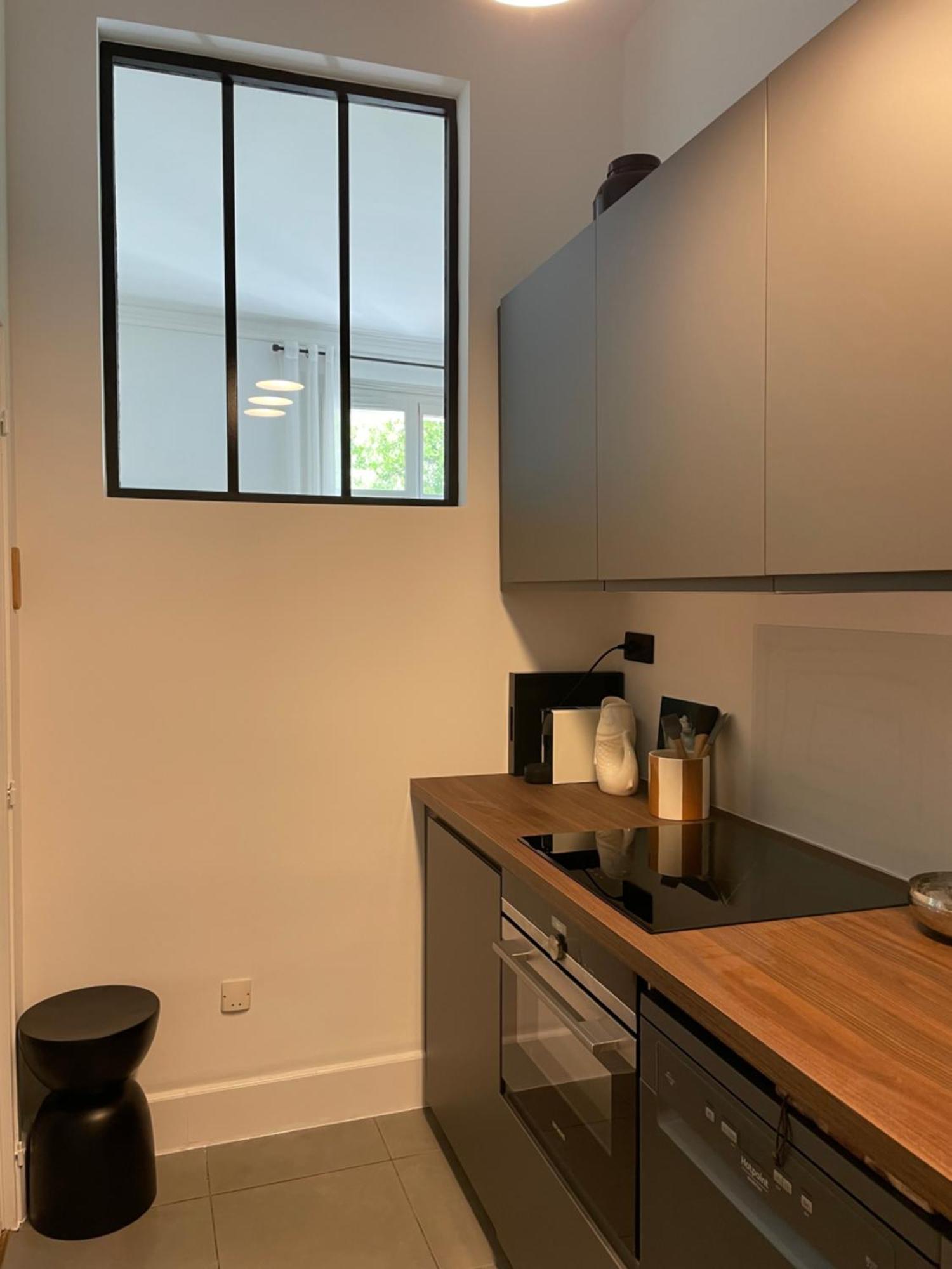 Nimes , appartement rénové dans immeuble classé. Extérieur photo